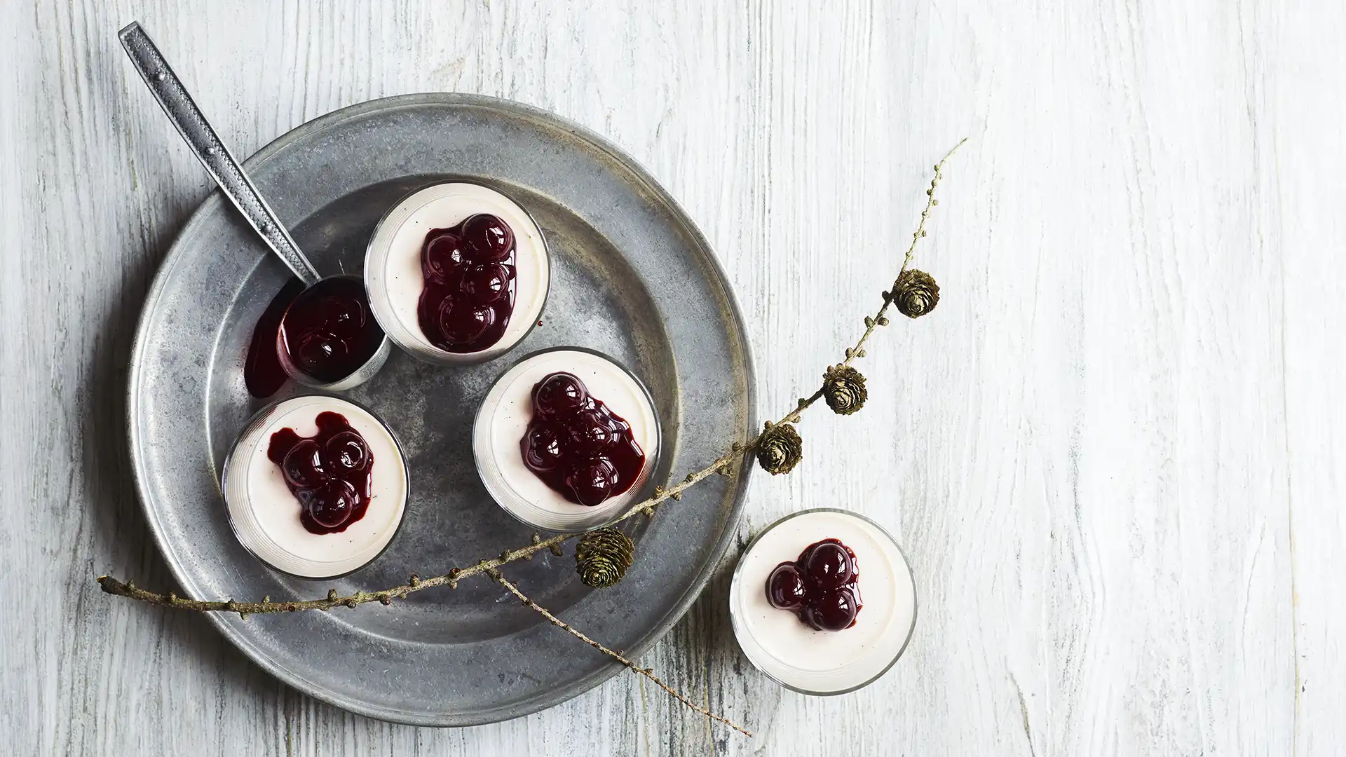 Panna Cotta med Amarena Kirsebær